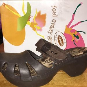Slide-on clogs